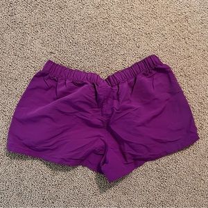 Patagonia 2.5” baggies medium